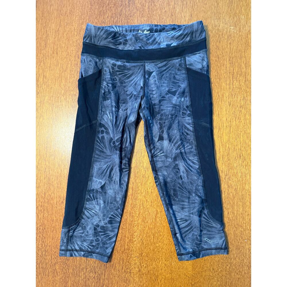 Saucony Small Women’s Running Capris